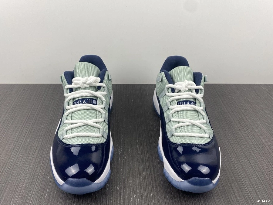 Retro 11 Georgetown 528895-007 - Jordan Low 0417